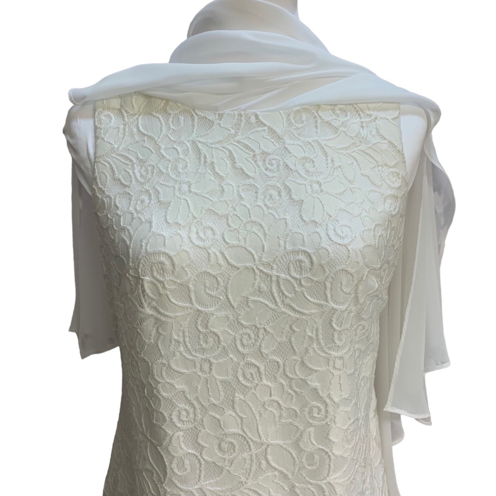 Scarlett white lace sleeveless dress w/attached sheer white chiffon cape.  NWOT. - Picture 12 of 12